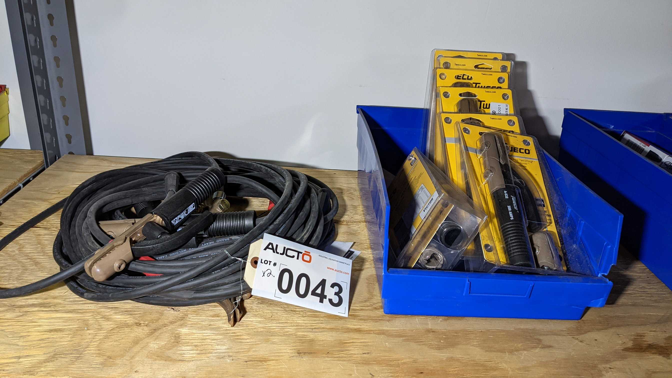 LOT OF WELDING CABLE, ELECTRODE HOLDERS - WELDING EQUIPMENT