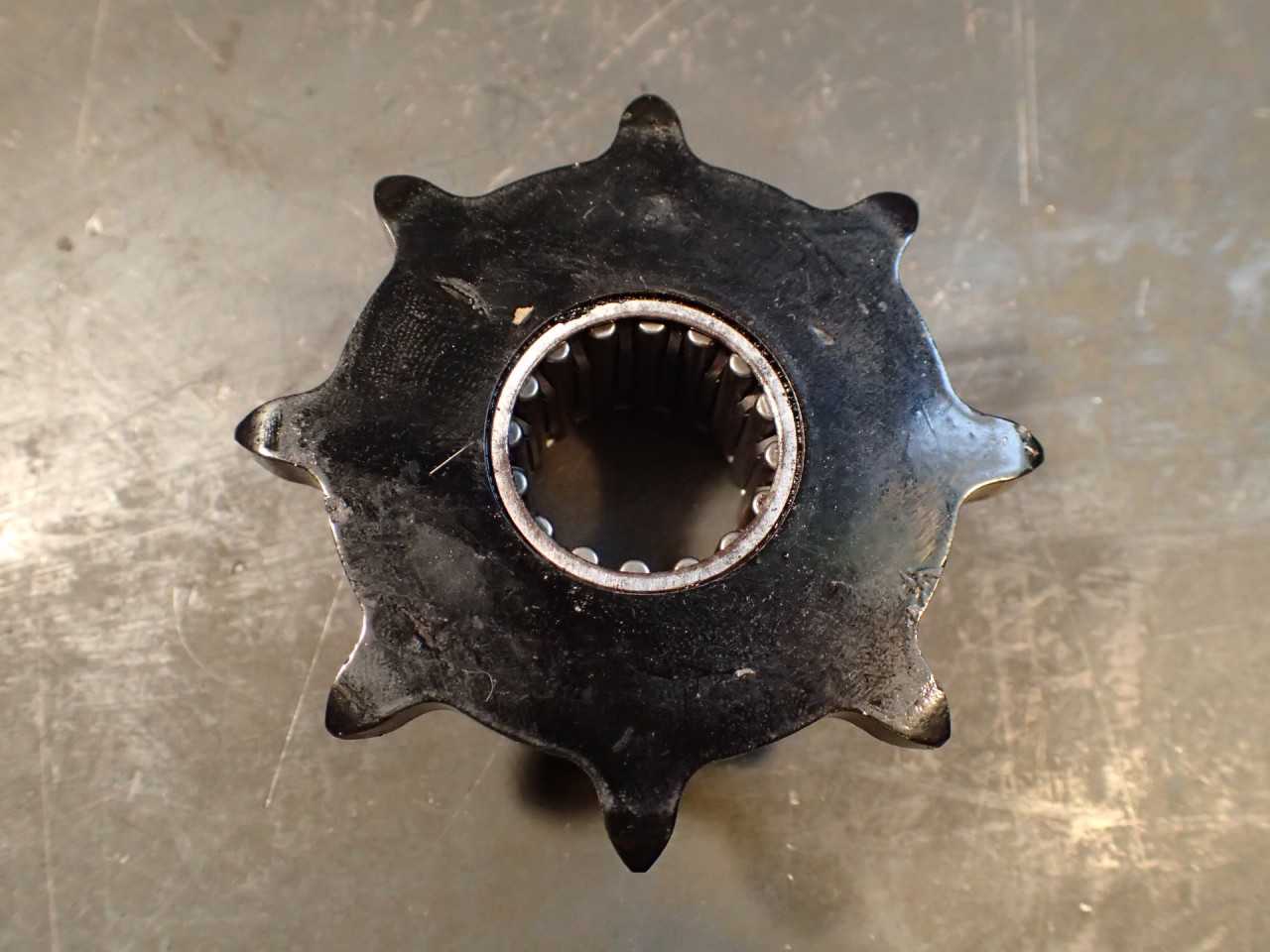 Boston H919 Idler B504 Block Chain Sprocket: 8-Tooth 7/8" Needle Bearing Hub NOS - SPROCKET