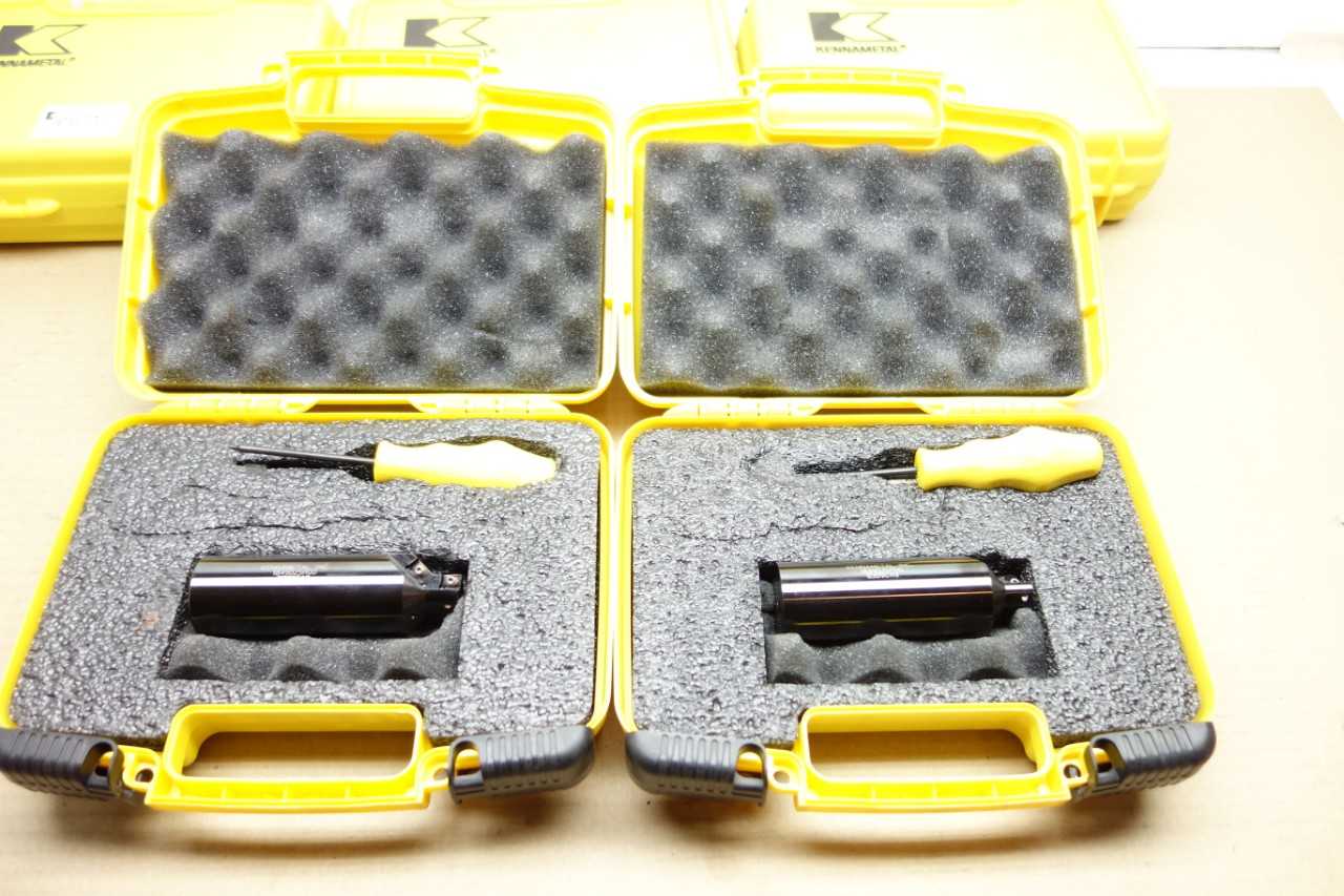 LOT OF 5 KENNAMETAL END MILLS - ELECTRIC POWER TOOLS