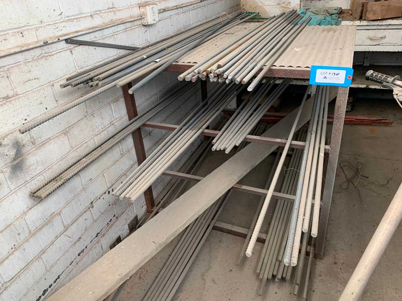 Rack of Material Rack included - MATERIAL HANDLING