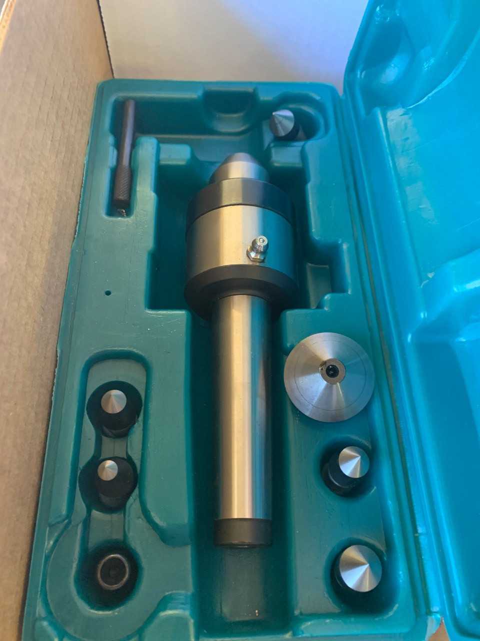 Live Center & Carbide Cutting Tool - HOLEMAKING TOOLS