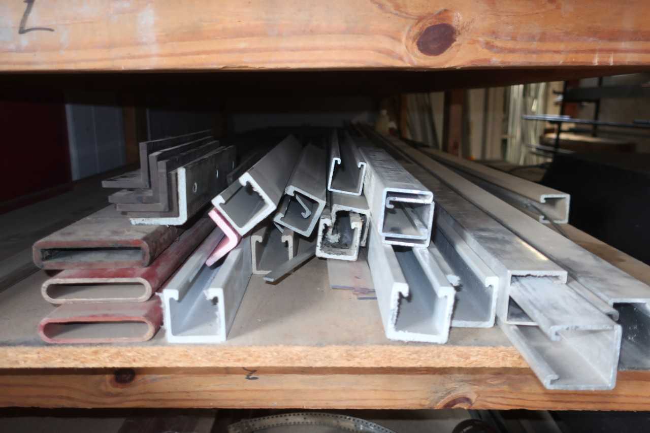 LOT OF ASSORTED FIBERGLASS TABLE TRAYS - ELECTRIC POWER TOOLS
