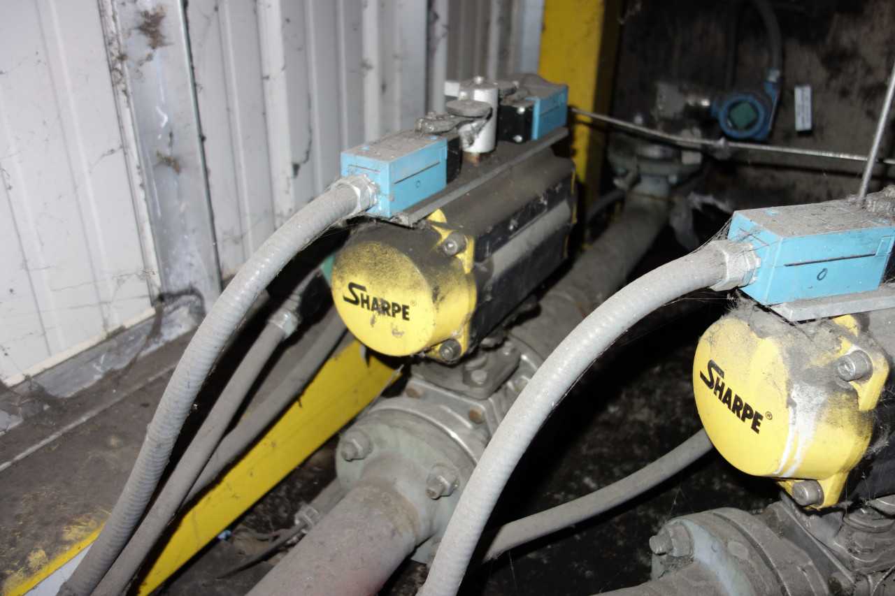 LOT OF 4 SHARPE STAINLESS 3IN BALL VALVE WITH ACTUATOR - BALL VALVE