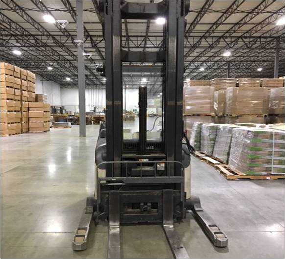 2005 Crown RD5225-30 double deep reach truck, Hebron, KY - FORKLIFTS