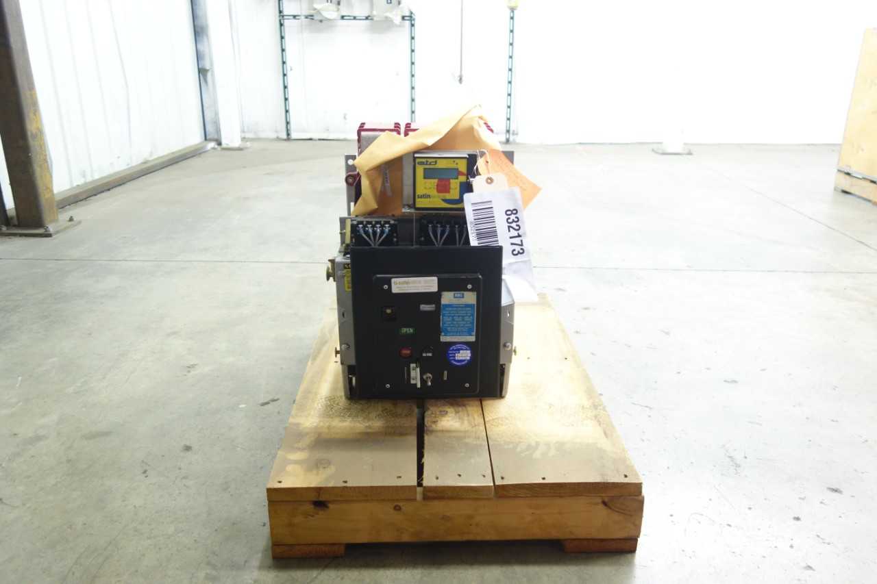 BBC K-600S K-LINE CIRCUIT BREAKER LOW VOLTAGE SWITCHGEAR - SWITCHGEAR