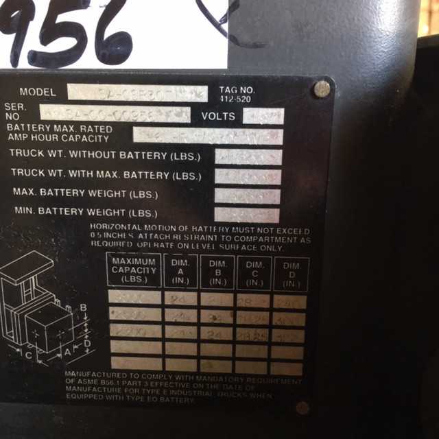 2000 Raymond CSR-30T turret truck, Downey, CA - FORKLIFTS