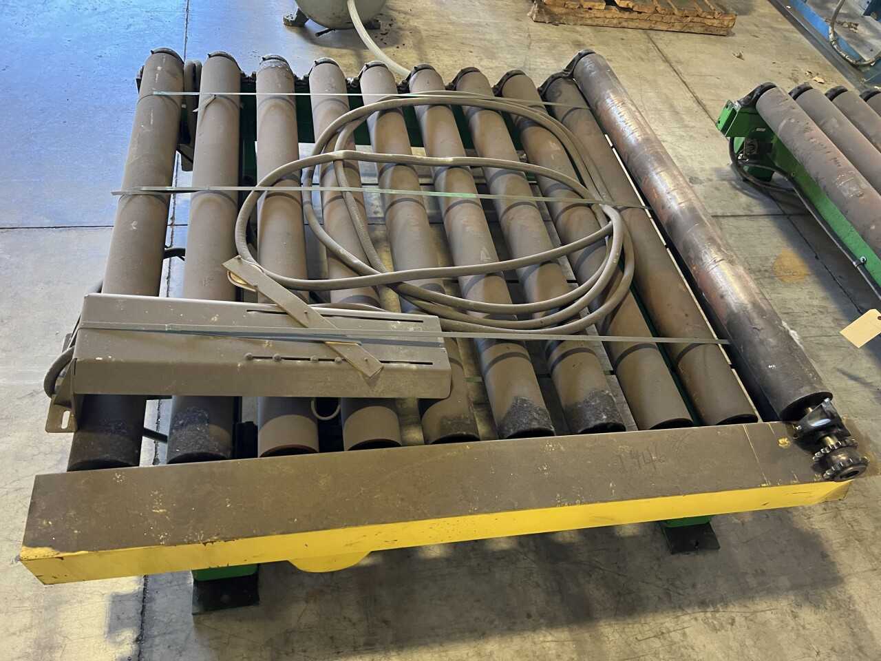 6'x6' rolling conveyor 10,000lbs capacity - ROLLING CARTS