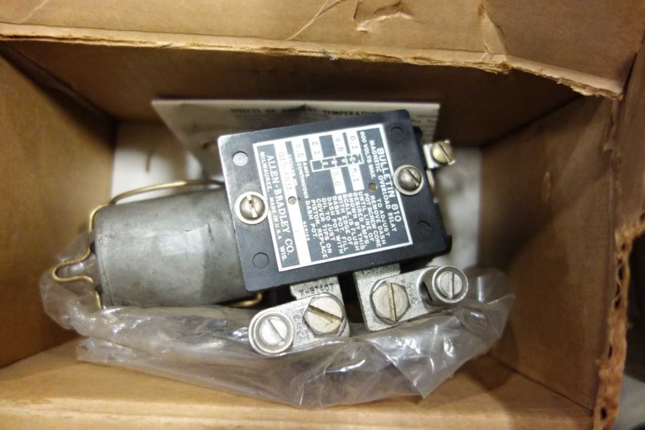 2 PALLETS OF ASSORTED ELECTRICAL - ELECTRICAL COMPONENTS