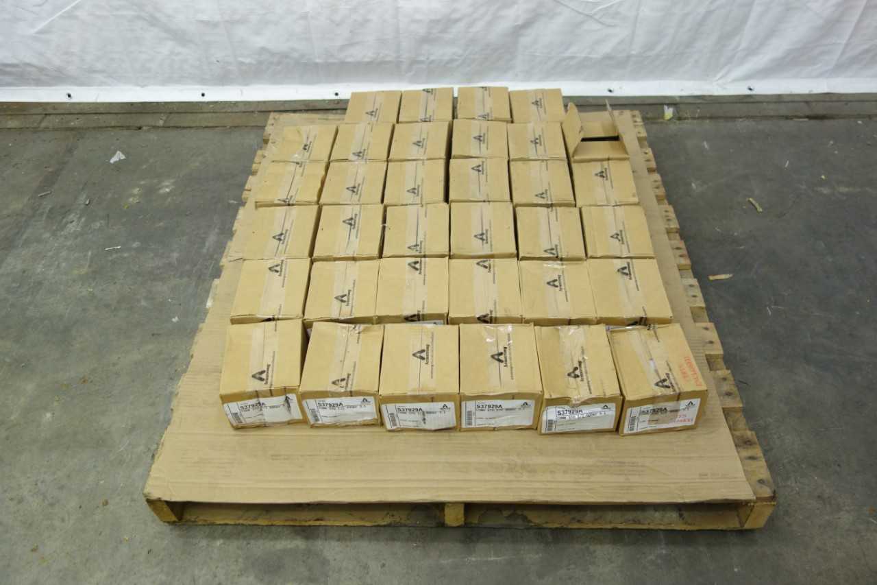 LOT OF 34 ARMSTRONG S37929A STEAM TRAP VALVES - VALVES