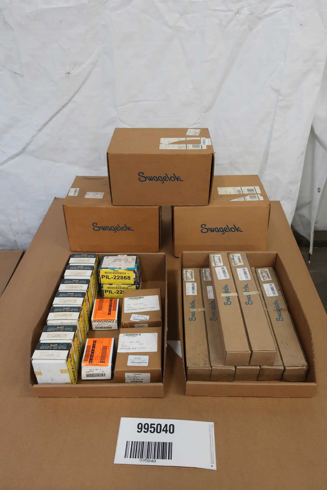 LOT OF ASSORTED SWAGELOK FITTINGS - PROCESS EQUIPMENT