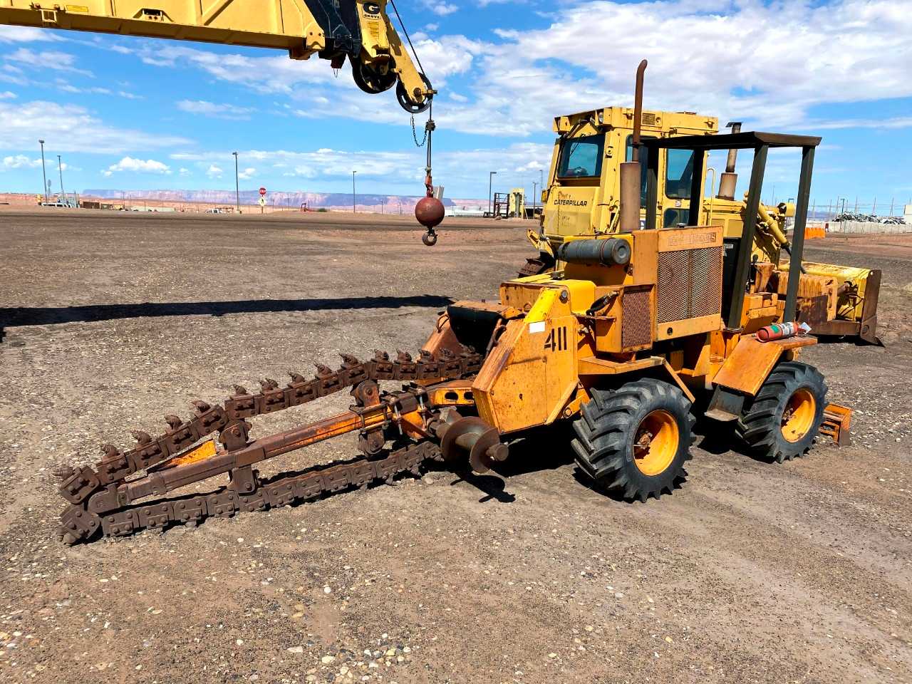 1980 Case Davis 70+4 Backhoe Trencher - CNC LATHES
