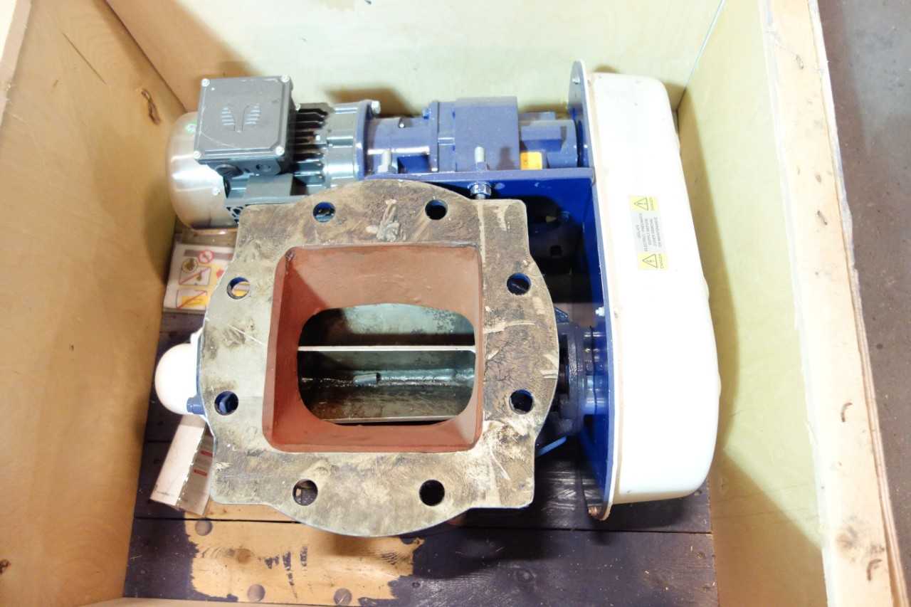 ROTARY VANE FEEDER - MACHINING ACCESSORIES & TOOLING