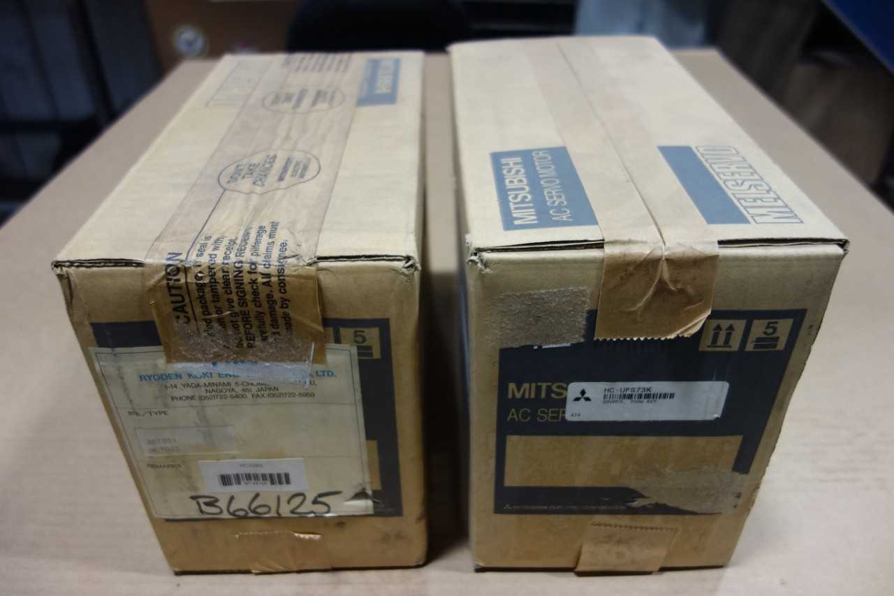 LOT OF 2 ASSORTED MITSUBISHI SERVO MOTORS - SERVO