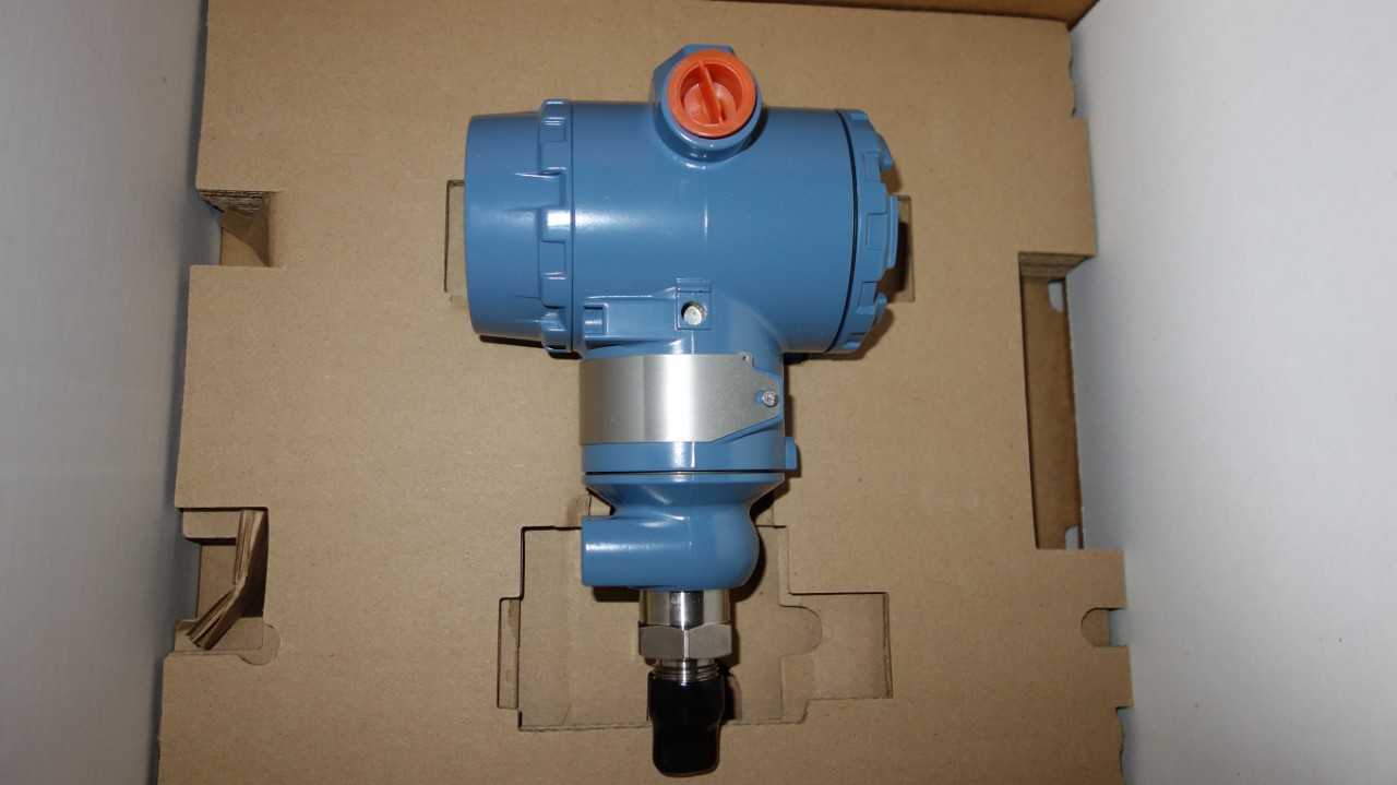 ROSEMOUNT 3051TG3A2C21AM5 PRESSURE TRANSMITTER - INSTRUMENTATION