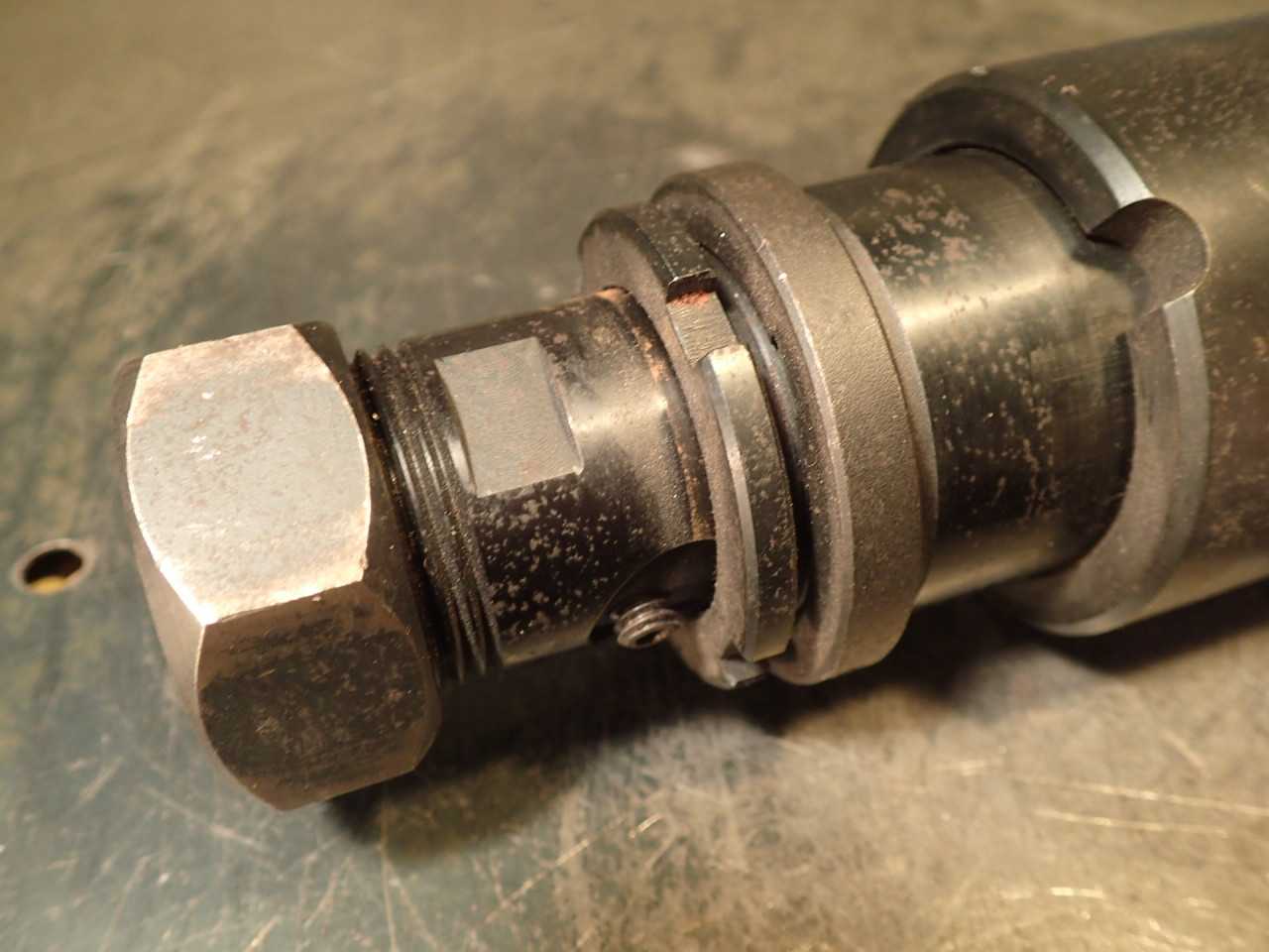 Kennametal CV40SDF731 Tension Compression Tap Tapping Chuck CAT40 Shank F Collet - MACHINING ACCESSORIES & TOOLING