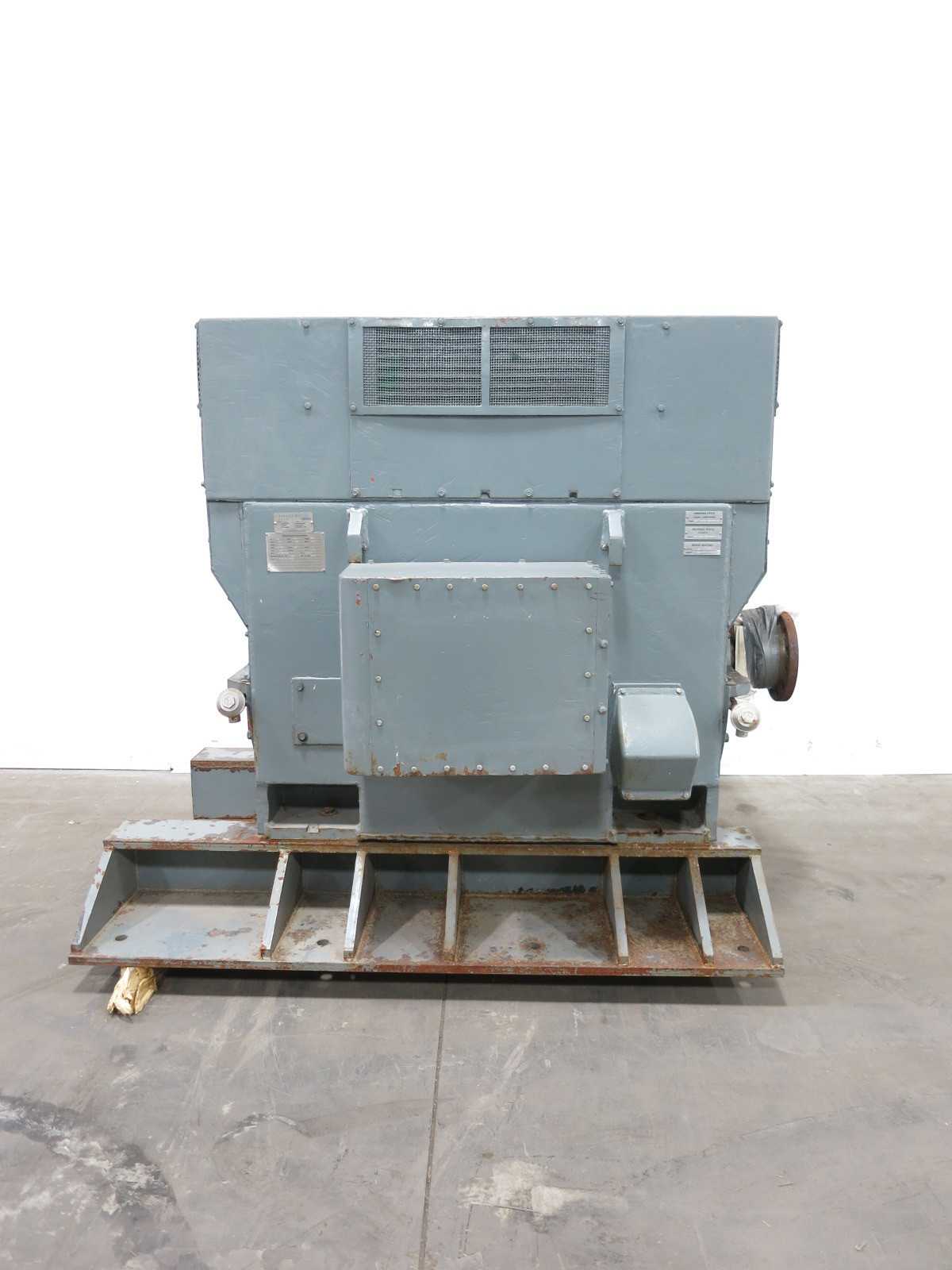 WESTINGHOUSE LAC 6808-H 3573RPM 3PH 900HP 4160V-AC MOTOR - ELECTRIC MOTORS