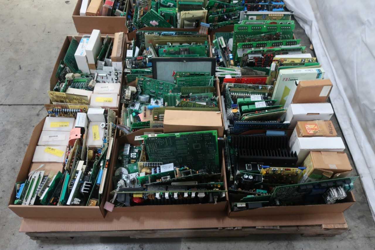 2 PALLETS OF ASSORTED PCB CIRCUIT BOARDS - AUTOMATION & CONTROLS
