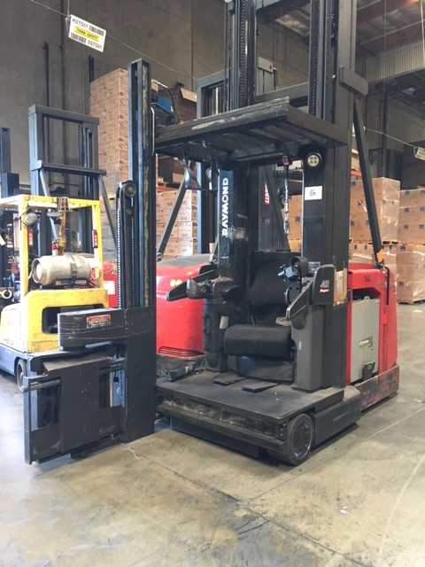 2010 Raymond CSR-30T turret truck,  Downey, CA - FORKLIFTS