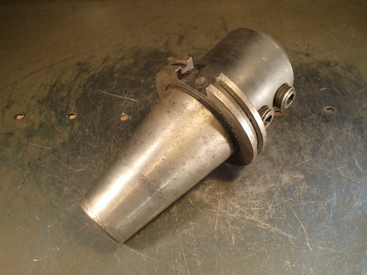 Universal Engineering 463635 1" End Mill Tool Holder: 3-1/4" Proj, CAT-50 Shank - MACHINING ACCESSORIES & TOOLING