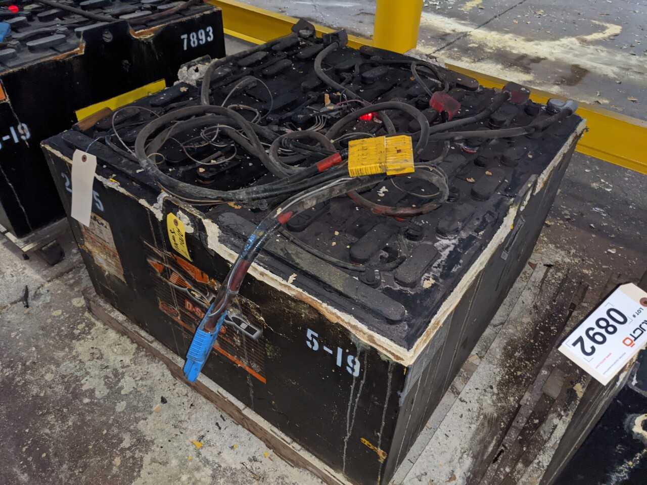 DEKA 48V FORKLIFT BATTERY - FORKLIFTS