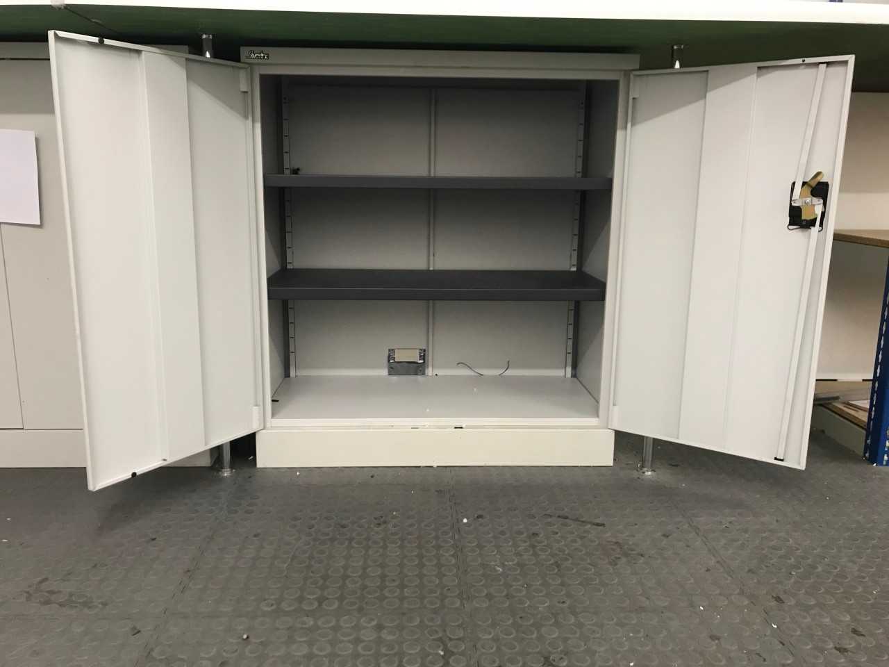 Lot of 5 Storage Cupboards - TOOL STORAGE