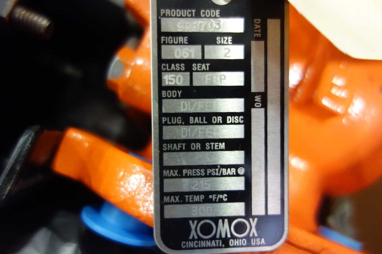 LOT OF 2 XOMOX CONTROL VALVES - CONTROL VALVE