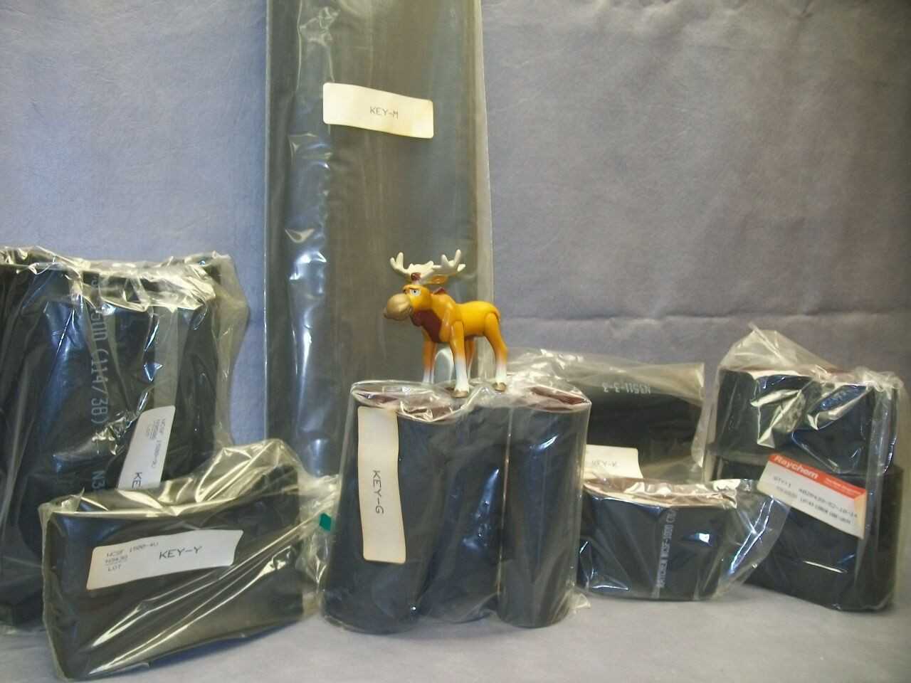 Raychem heat shrink tubing lot - HVAC EQUIPMENT Raychem heat shrink tubing lot - HVAC EQUIPMENT