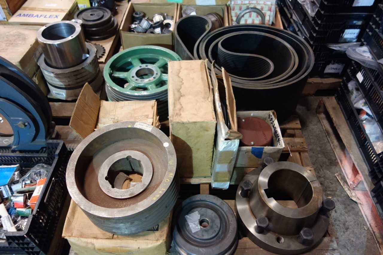 4 PALLETS OF ASSORTED POWER TRANSMISSION EQUIPMENT - POWER TRANSMISSION