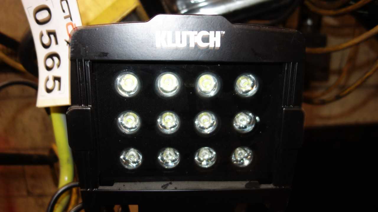 LOT OF 9 ASSORTED WORK LIGHTS - LIGHTING