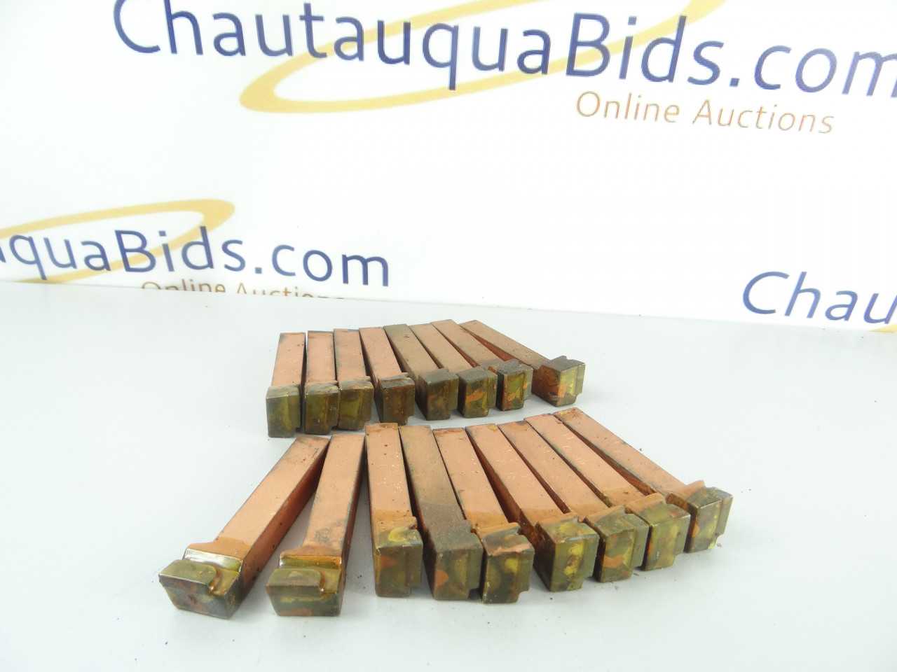 Lot of 17 NEW Carbide Tipped Tool Bits - MACHINING ACCESSORIES & TOOLING