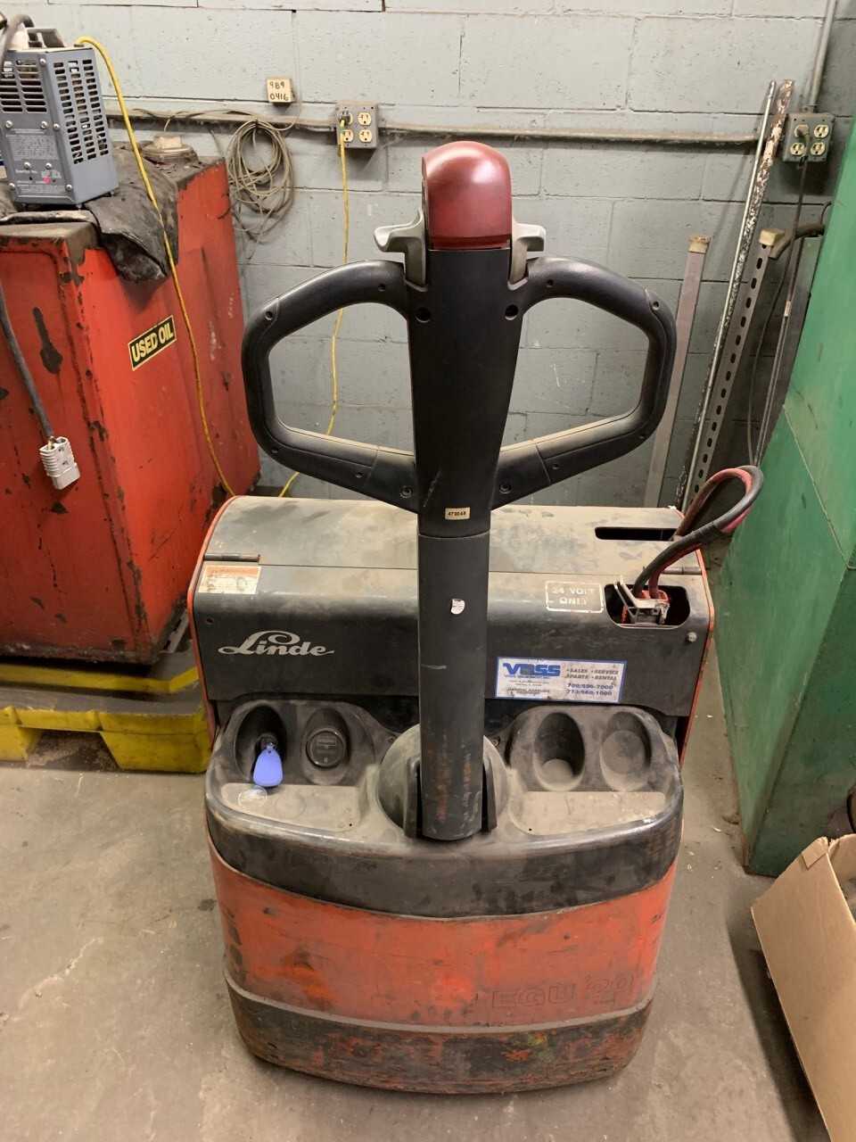 Linde Pallet Jack - MANUAL PALLET JACKS Linde Pallet Jack - MANUAL PALLET JACKS