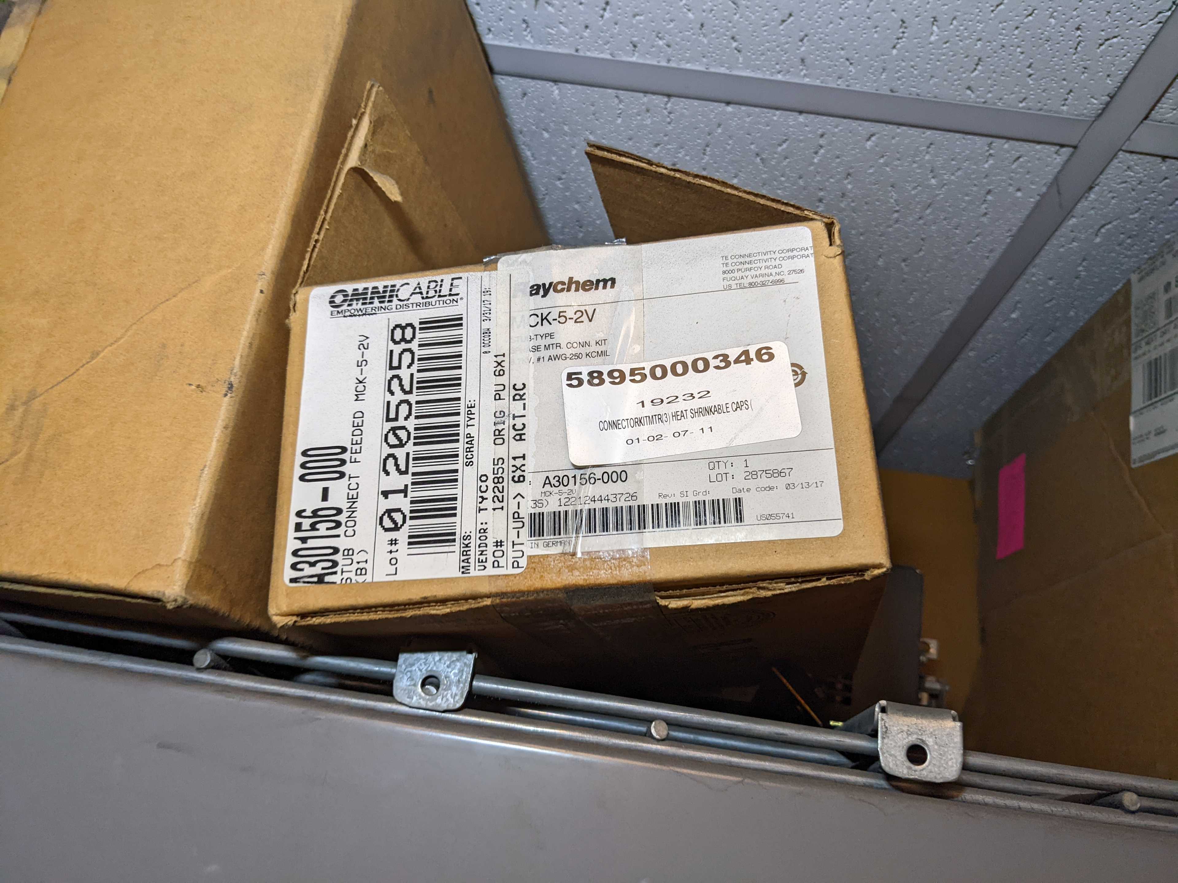 CONTENTS OF SHELVING - ELECTRICAL COMPONENTS
