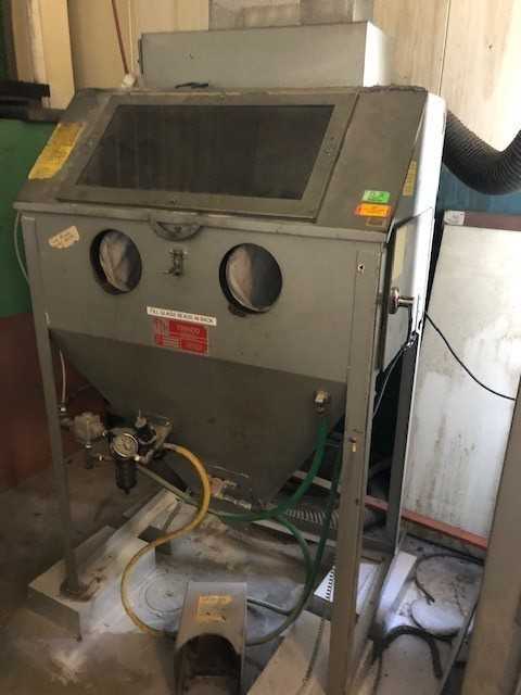 Trinco Sand Blaster - MACHINE TOOLING