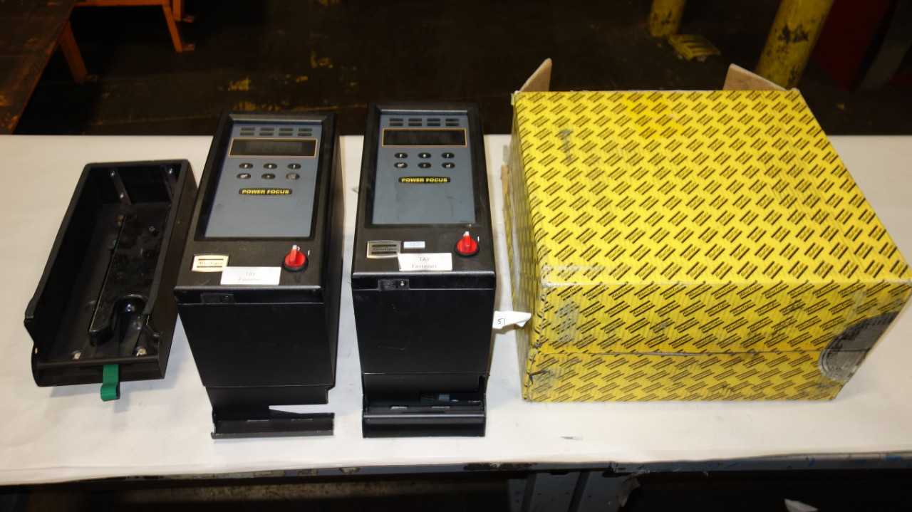 LOT OF 2 LOT ATLAS COPCO PF4000-C-W TENSOR NUTRUNNER CONTROLLERS 8433 7100 05 - AUTOMATION & CONTROLS