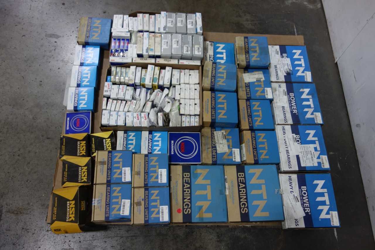 LOT OF ASSORTED NTN AND NSK BEARINGS - BEARINGS