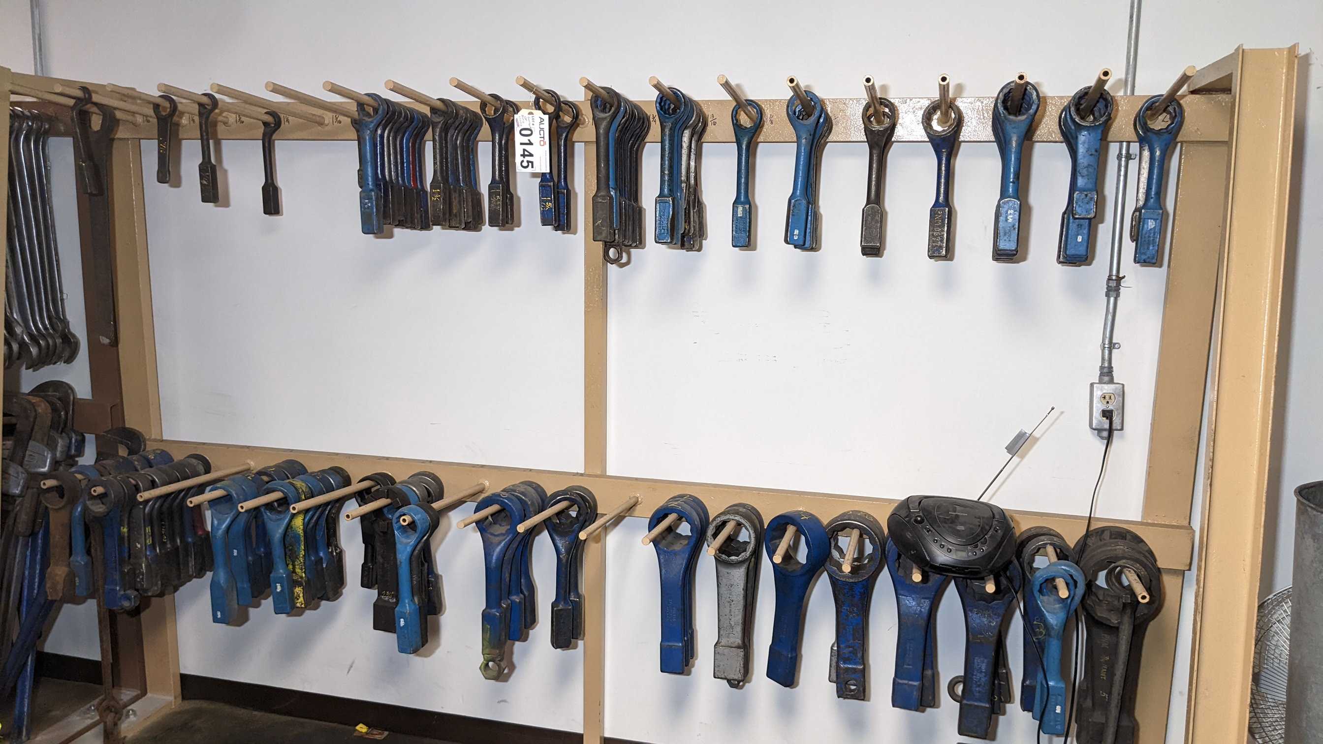 LOT OF SLUGGER WRENCHES - ELECTRIC POWER TOOLS LOT OF SLUGGER WRENCHES - ELECTRIC POWER TOOLS