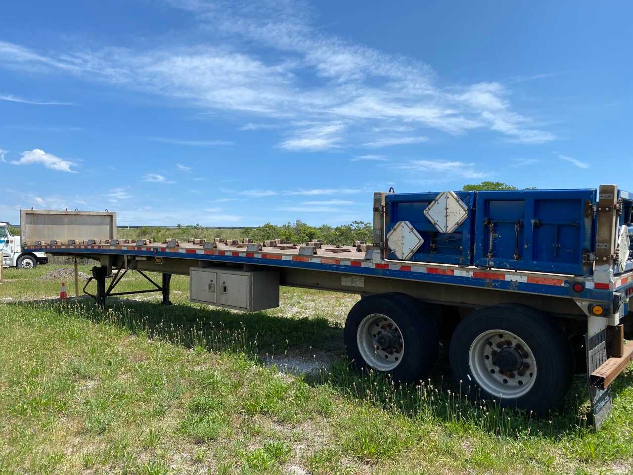 2007 Rhodes 42' Flatbed Trailer - TRAILERS