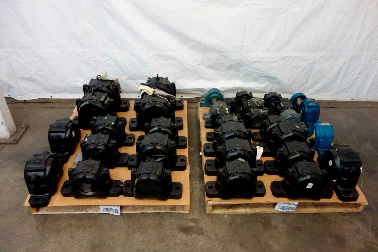 2 PALLETS OF ASSORTED PILLOW BLOCK BEARING HOUSINGS - BEARINGS