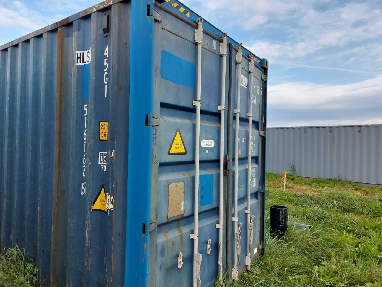 40 ft Container - Empty - INDUSTRIAL PARTS