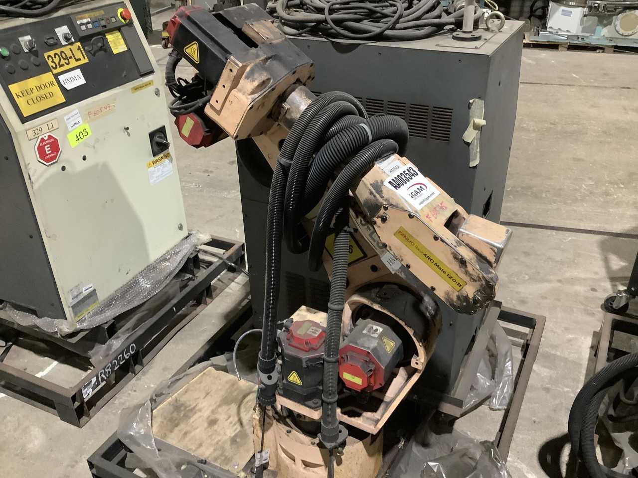 Fanuc ArcMate  (No guarantee operational) - AUTOMATION & CONTROLS