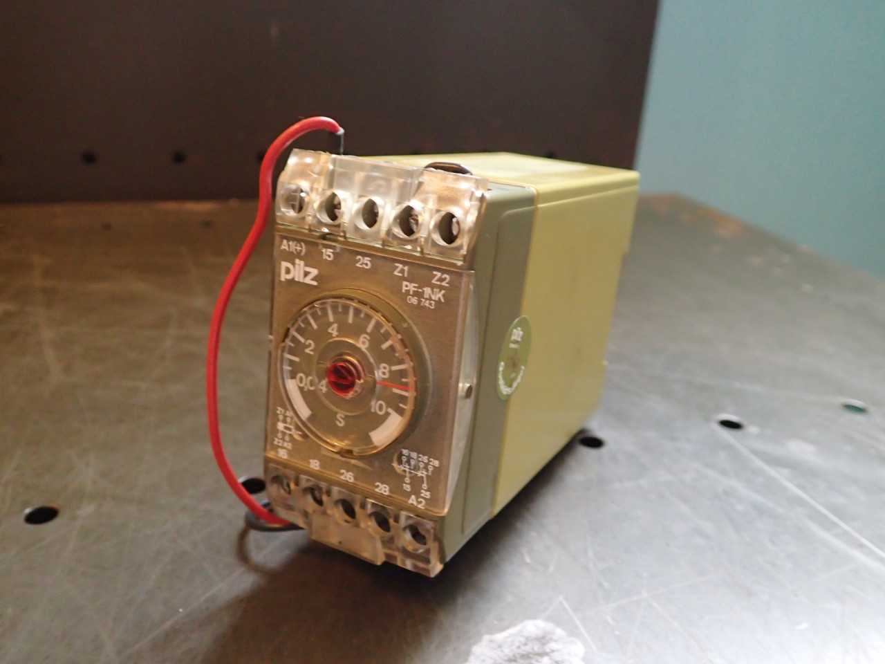 Pilz PF-1NK Rail Mount Timer Time Delay Relay w Murrelektronik LG-S 01 Supressor - AUTOMATION & CONTROLS
