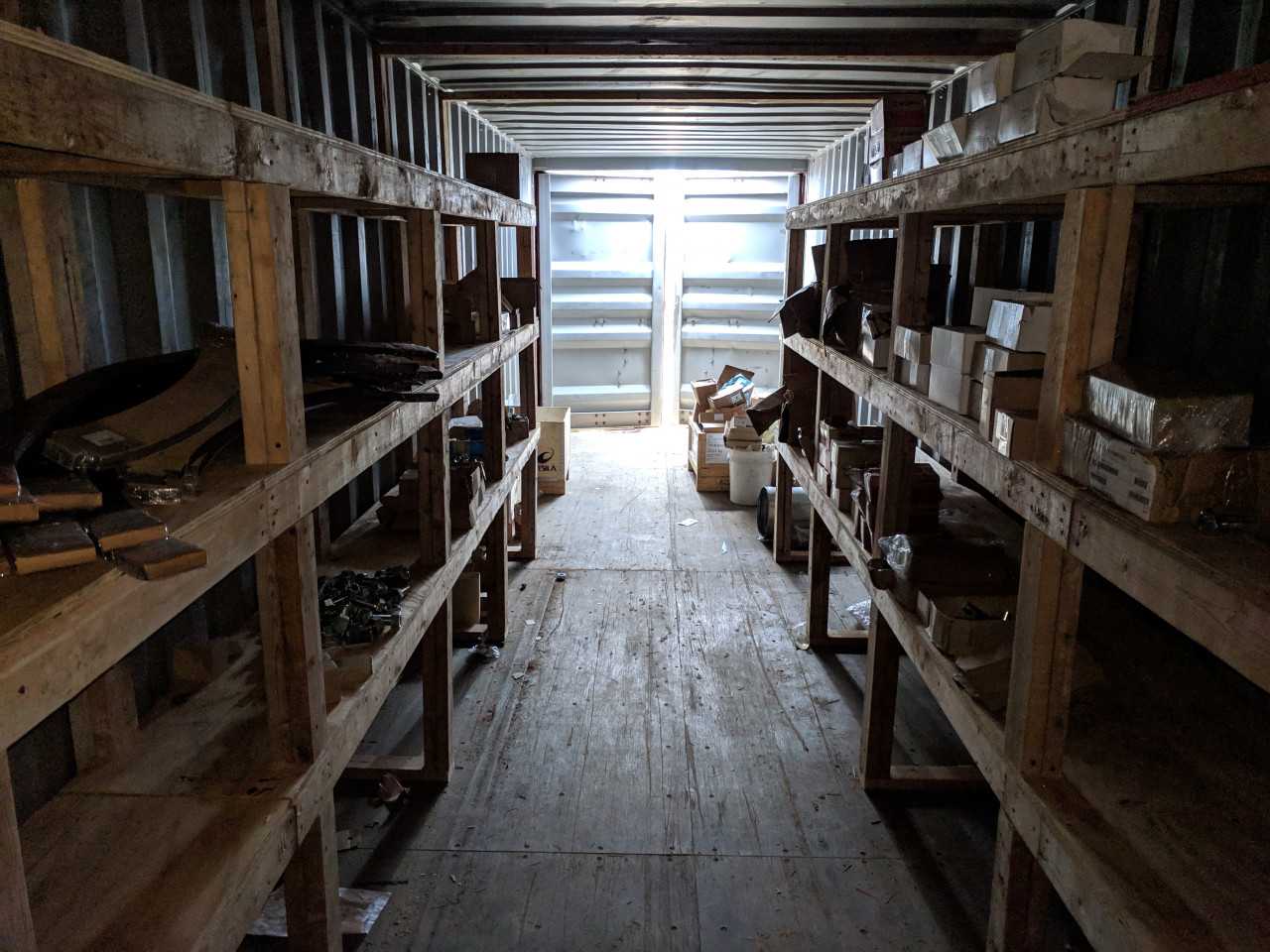 CONTENTS OF CONTAINER (CONTAINER NOT INCLUDED) LOCATED IN PELKIE, MI - INDUSTRIAL PARTS