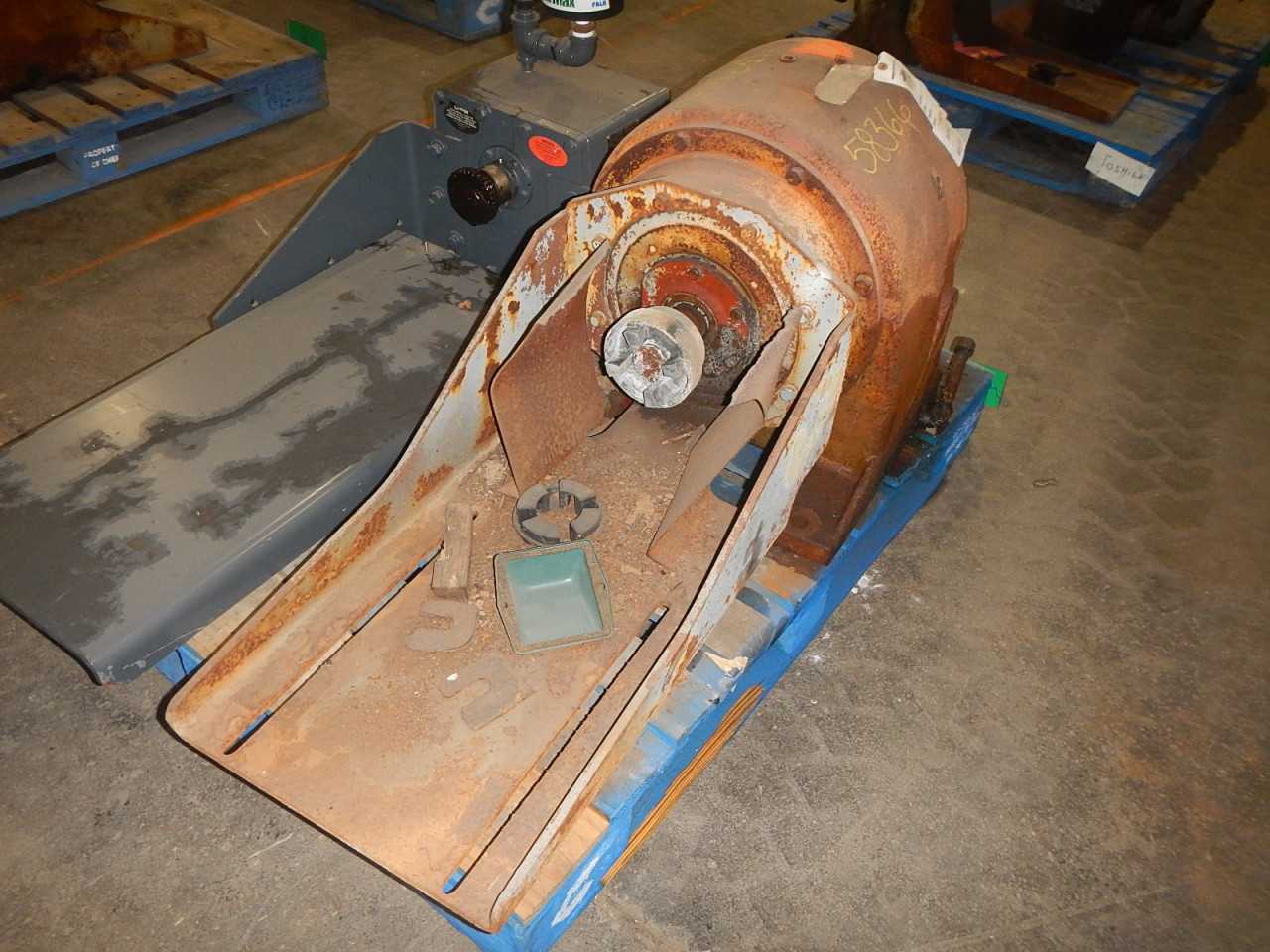 25 HP West Gear Reducer Model 284B54D - GEAR REDUCERS