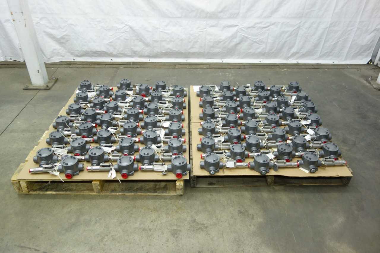 2 PALLETS OF S.O.R PRESSURE SENSOR SNAP SWITCHES - ELECTRICAL COMPONENTS