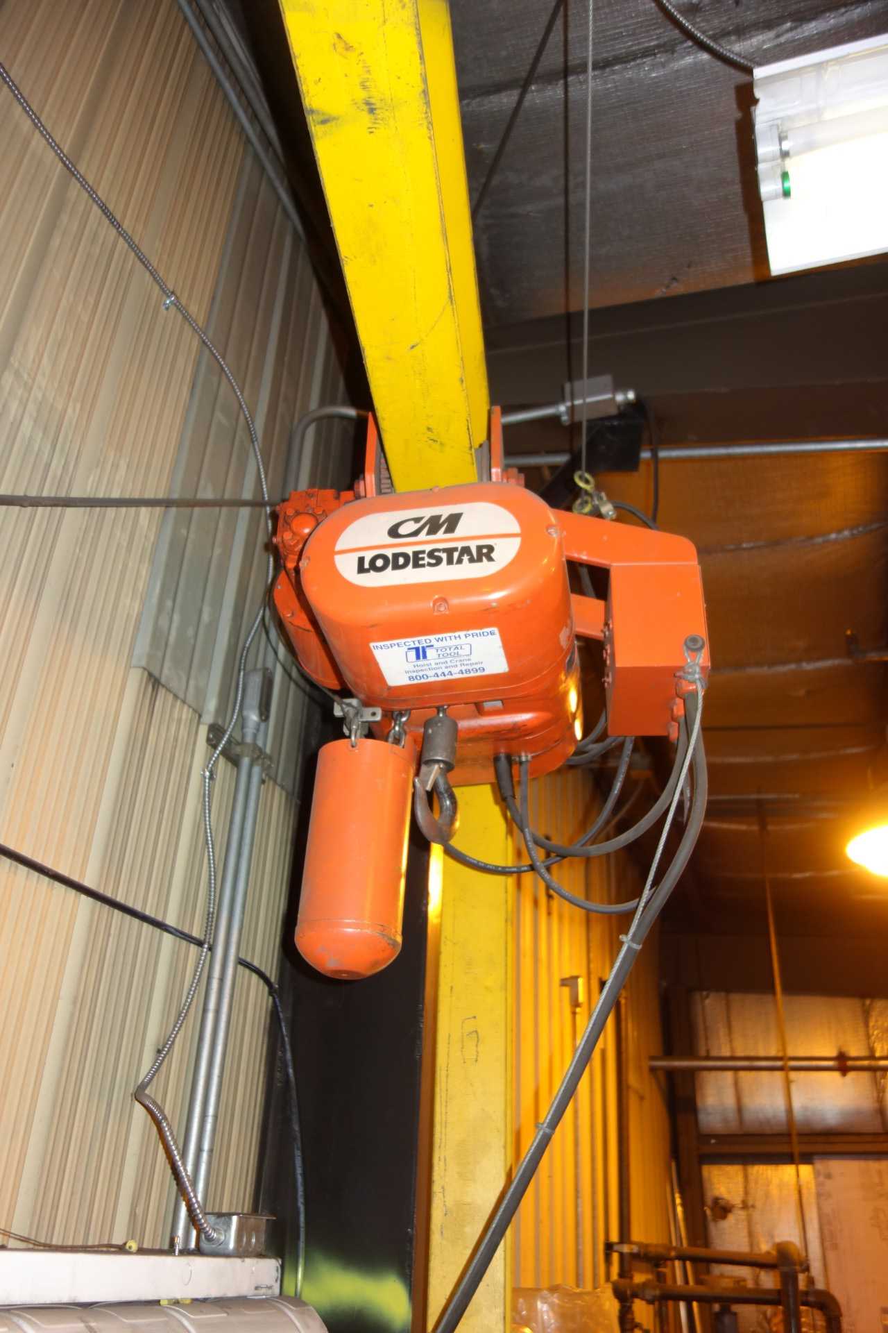 DAVID ROUND 1 TON GANTRY W/ CM 635 HOIST - LIFTING EQUIPMENT