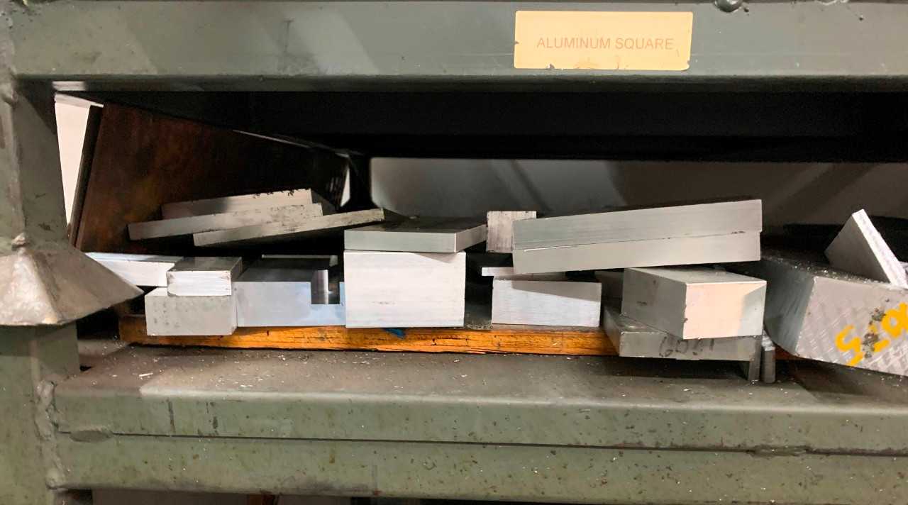 Assorted Materials - ELECTRIC POWER TOOLS