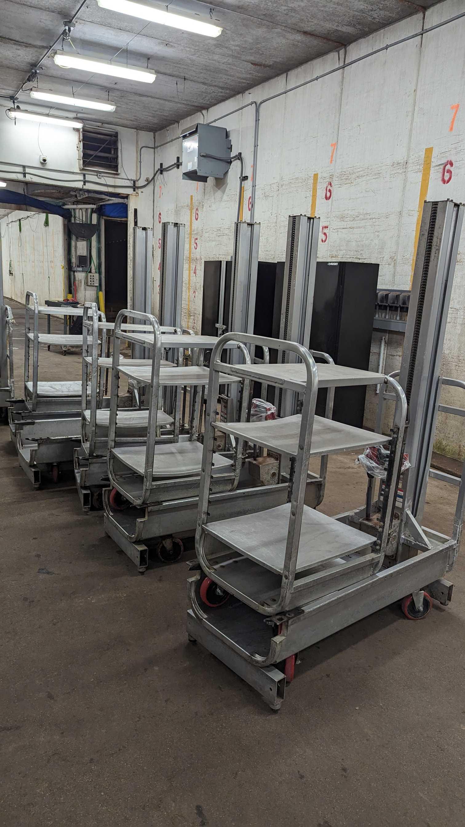 LOT OF 5 REECHCRAFT POWERLIFT MPA LIFTS - ELECTRIC PALLET JACKS