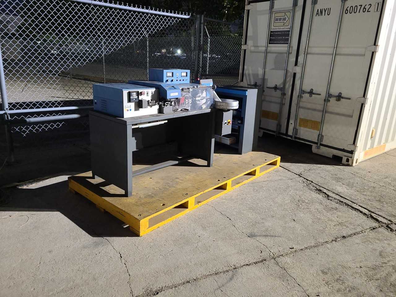 desk with Eubanks diagnostic equipment (Lot 2586594) San Antonio, TX - INSTRUMENTATION