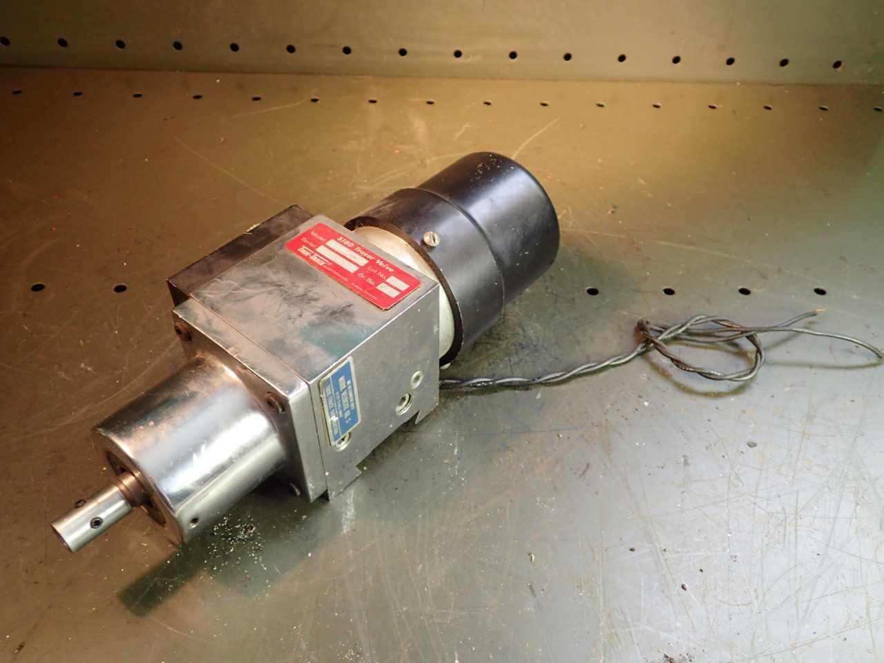 True Trace S180 Model 1056-01 Hydraulic Tracer Valve, Used in Good Condition - HYDRAULIC PARTS
