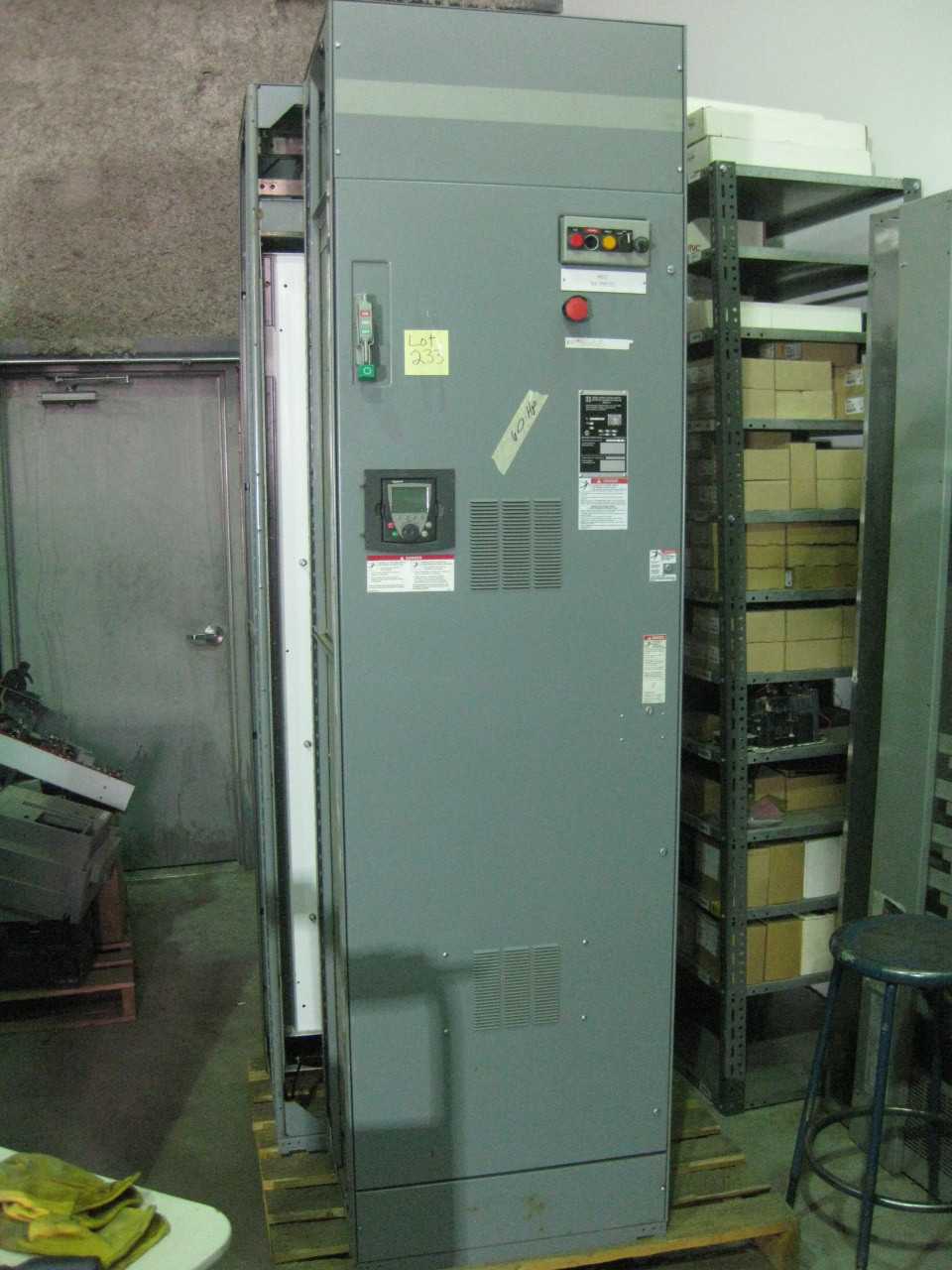 SQD Model 6 Intelligent MCC 1200A PANEL 60HP 125A BREAKER  QTY 1 - SWITCHGEAR